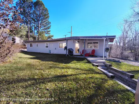 8 Navajo Street New Castle Co 81647 St, New Castle, CO 81647