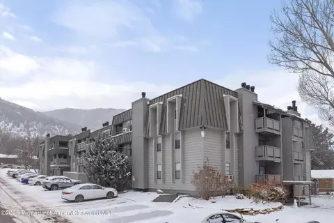 1527 Blake Avenue 207 Glenwood Springs Co 81601 Ave #207, Glenwood Springs, CO 81601