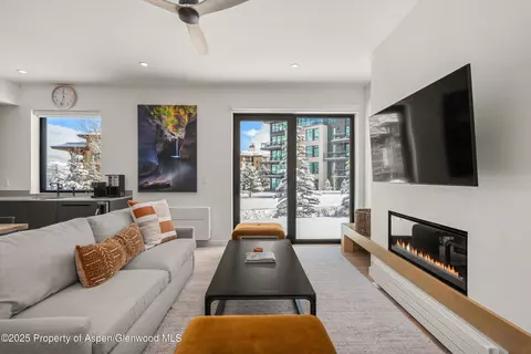 119 Wood Road Apt 108 Snowmass Village Co 81615 Rd # 108, Snowmass Village, CO 81615