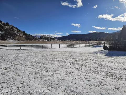 25 Laird Lane Glenwood Springs Co 81601 Ln, Glenwood Springs, CO 81601