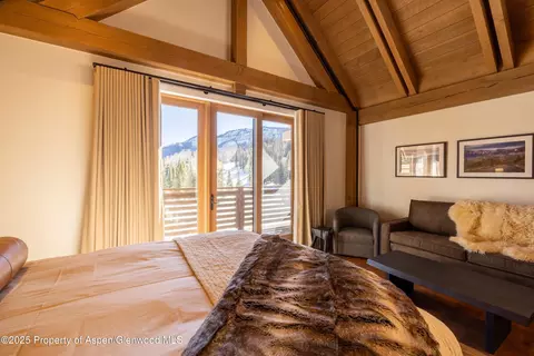 Bedroom - 4901 Cimarron Mountain Road Cimarron Co 81220 Rd, Cimarron, CO 81220 photo 5 of 6