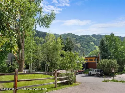 326 Midland Avenue 302 Aspen Co 81611 Ave #302, Aspen, CO 81611