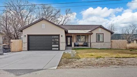115 W Home Avenue Silt Co 81652 Ave, Silt, CO 81652