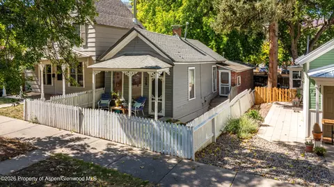729 Bennett Avenue Glenwood Springs Co 81601 Ave, Glenwood Springs, CO 81601