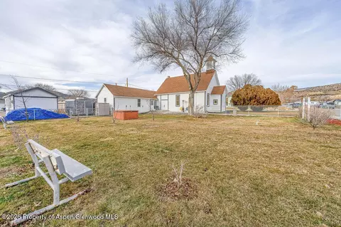 Exterior - 581 Denver Avenue De Beque Co 81630 Ave, De Beque, CO 81630 photo 1 of 3