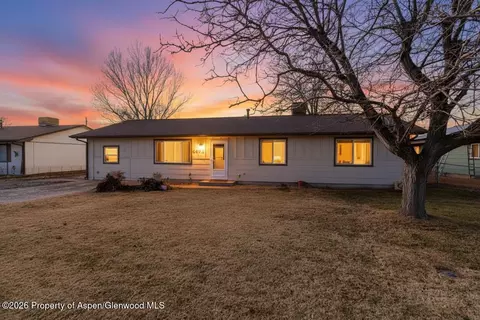 447 12 Doris Road Grand Junction Co 81504 Rd, Grand Junction, CO 81504