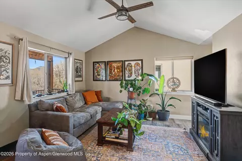 157 Willow Circle Rifle Co 81650 Cir, Rifle, CO 81650