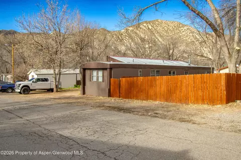 5033 County Road 335 Apt 135 New Castle Co 81647 # 135, New Castle, CO 81647