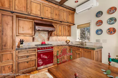 Kitchen - 455 Gold Rivers Court 531 532 Basalt Co 81621 Ct #531 & 532, Basalt, CO 81621 photo 1 of 3