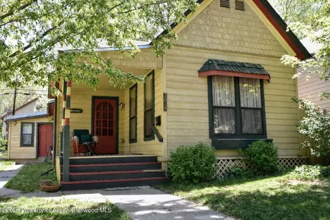 1014 Colorado Avenue Glenwood Springs Co 81601 Ave, Glenwood Springs, CO 81601