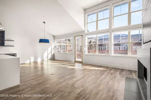 Living - 634 Evans Court Basalt Co 81621 Ct, Basalt, CO 81621 photo 6 of 7