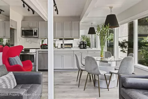 Dining - 1024 E Cooper Avenue 2 Aspen Co 81611 Ave #2, Aspen, CO 81611 photo 1 of 2