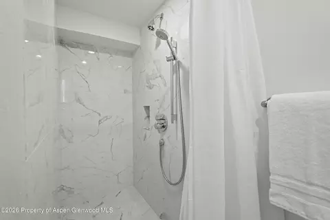 Bath - 1024 E Cooper Avenue 2 Aspen Co 81611 Ave #2, Aspen, CO 81611 photo 2 of 4