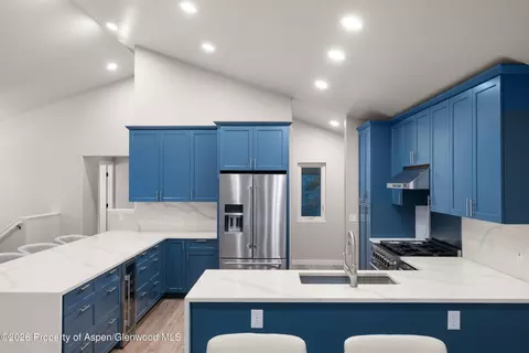 Kitchen - 426 Original Road Basalt Co 81621 Rd, Basalt, CO 81621 photo 3 of 4