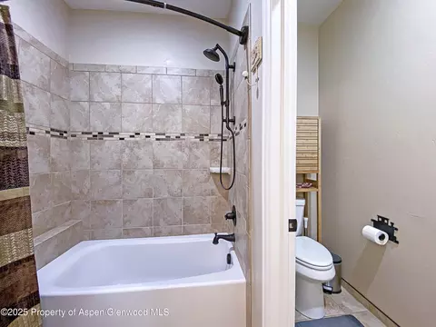 Bath - 1351 La Mesa Circle Rangely Co 81648 Cir, Rangely, CO 81648 photo 5 of 7