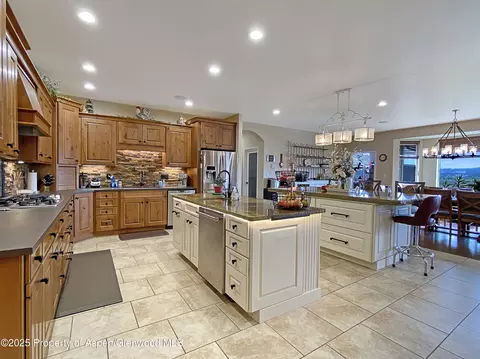Kitchen - 1351 La Mesa Circle Rangely Co 81648 Cir, Rangely, CO 81648 photo 1 of 4