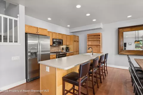 Kitchen - 548 Evans Court Basalt Co 81621 Ct, Basalt, CO 81621 photo 4 of 4