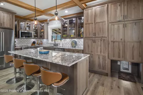 196 Silver Mountain Drive Glenwood Springs Co 81601 Dr, Glenwood Springs, CO 81601
