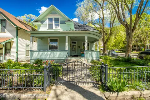 830 Blake Avenue Glenwood Springs Co 81601 Ave, Glenwood Springs, CO 81601