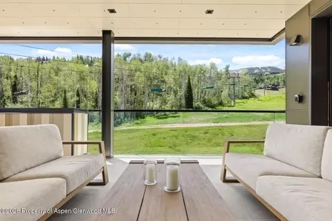 180 Wood Road 402 Snowmass Village Co 81615 Rd #402, Snowmass Village, CO 81615