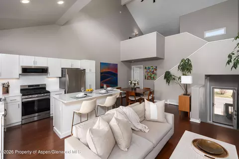 2003 Arbor Park Drive 1-b Basalt Co 81621 Dr #1-B, Basalt, CO 81621