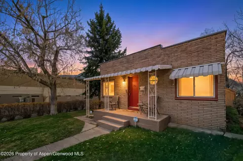 519 Maple Street Glenwood Springs Co 81601 St, Glenwood Springs, CO 81601