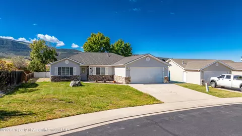 256 Cliff View Circle Parachute Co 81635 Cir, Parachute, CO 81635