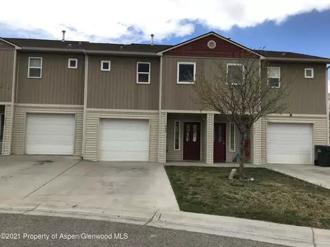 402 Yarrow Circle Parachute Co 81635 Cir, Parachute, CO 81635