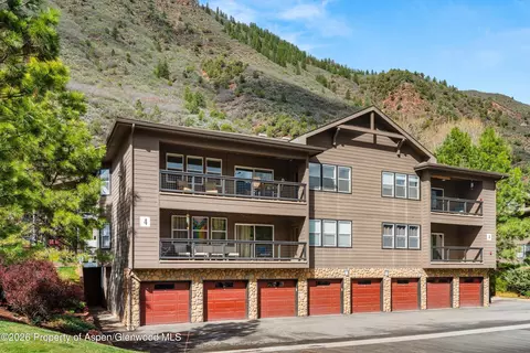 2701 Midland Avenue Apt 425 Glenwood Springs Co 81601 Ave # 425, Glenwood Springs, CO 81601