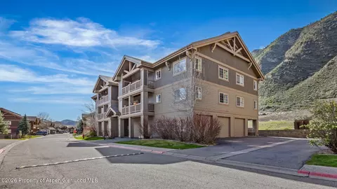 488 River View Drive 407 New Castle Co 81647 Dr #407, New Castle, CO 81647