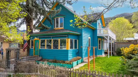1018 Grand Avenue Glenwood Springs Co 81601 Ave, Glenwood Springs, CO 81601