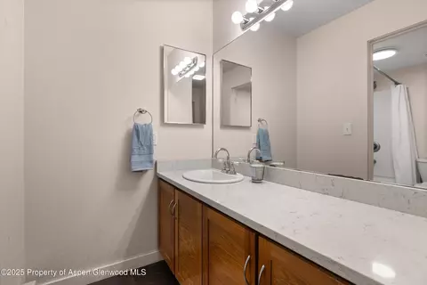 Bath - 100 Midland Avenue 106 Basalt Co 81621 Ave #106, Basalt, CO 81621 photo 1 of 2