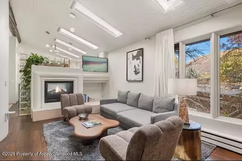 107 Aspen Mountain Road 9 Aspen Co 81611 Rd #9, Aspen, CO 81611