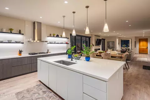 Kitchen - 219 Juniper Court Basalt Co 81621 Ct, Basalt, CO 81621 photo 2 of 2