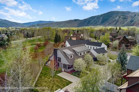 View/Area - 350 Sopris Circle Basalt Co 81621 Cir, Basalt, CO 81621 photo 4 of 13