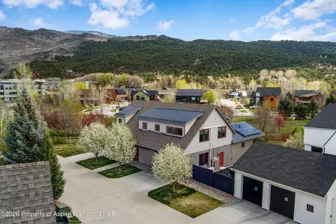 View/Area - 350 Sopris Circle Basalt Co 81621 Cir, Basalt, CO 81621 photo 2 of 13