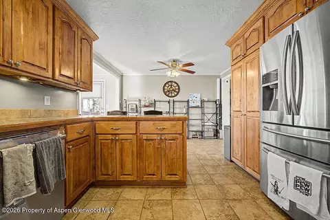 Kitchen - 2014 E 9th Street Craig Co 81625 St, Craig, CO 81625 photo 4 of 5