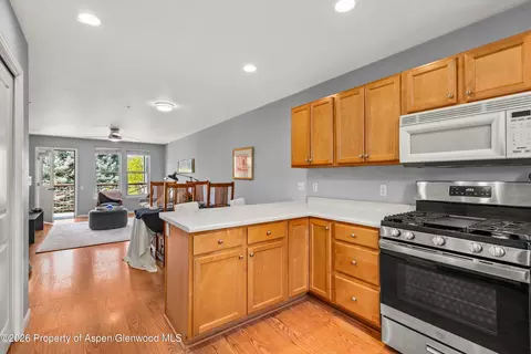 Kitchen - 104 Lakeside Drive Basalt Co 81621 Dr, Basalt, CO 81621 photo 3 of 3
