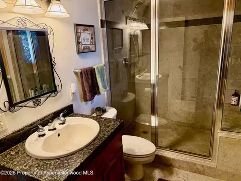 Bath - 357 Elk Mountain Drive Redstone Co 81623 Dr, Redstone, CO 81623 photo 2 of 2