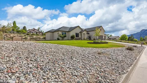 Exterior - 88 Boulder Ridge Drive Parachute Co 81635 Dr, Parachute, CO 81635 photo 4 of 5