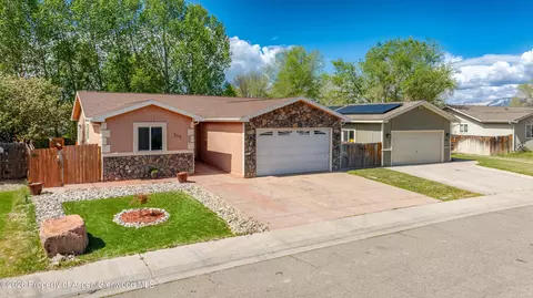 353 W Orchard Avenue Silt Co 81652 Ave, Silt, CO 81652