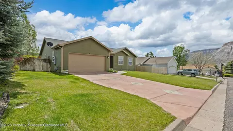 30 Juniper Lane Parachute Co 81635 Ln, Parachute, CO 81635