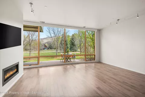 Living - 202 Evans Road 101 Basalt Co 81621 Rd #101, Basalt, CO 81621 photo 3 of 6