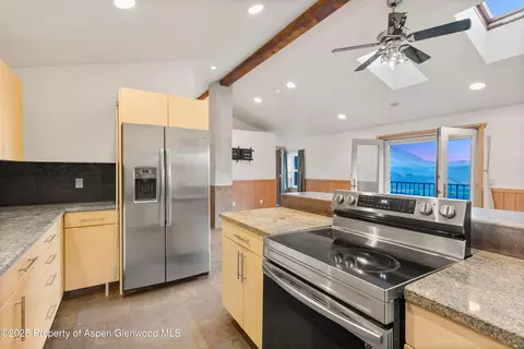Kitchen - 2800 Cedar Drive Basalt Co 81621 Dr, Basalt, CO 81621 photo 3 of 3