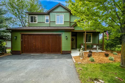 106 Wild Rose Drive Glenwood Springs Co 81601 Dr, Glenwood Springs, CO 81601