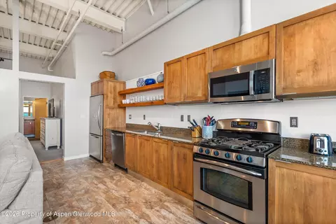 Kitchen - 231 Robinson Street 310 Basalt Co 81621 St #310, Basalt, CO 81621 photo 1 of 3