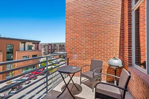 Exterior - 231 Robinson Street 310 Basalt Co 81621 St #310, Basalt, CO 81621 photo 1 of 3