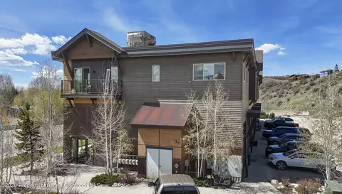 200 Lincoln Avenue Steamboat Co 8048 Ave #7, Steamboat Springs, CO 80487