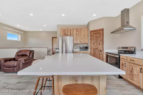 Kitchen - 243 Danner Drive Craig Co 81625 Dr, Craig, CO 81625 photo 5 of 11