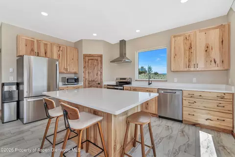 Kitchen - 243 Danner Drive Craig Co 81625 Dr, Craig, CO 81625 photo 4 of 11